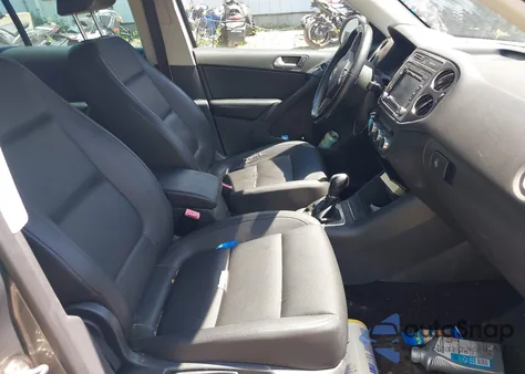 2013 Volkswagen Tiguan Se z USA, uszkodzony, nr VIN WVGBV7AX1DW006709